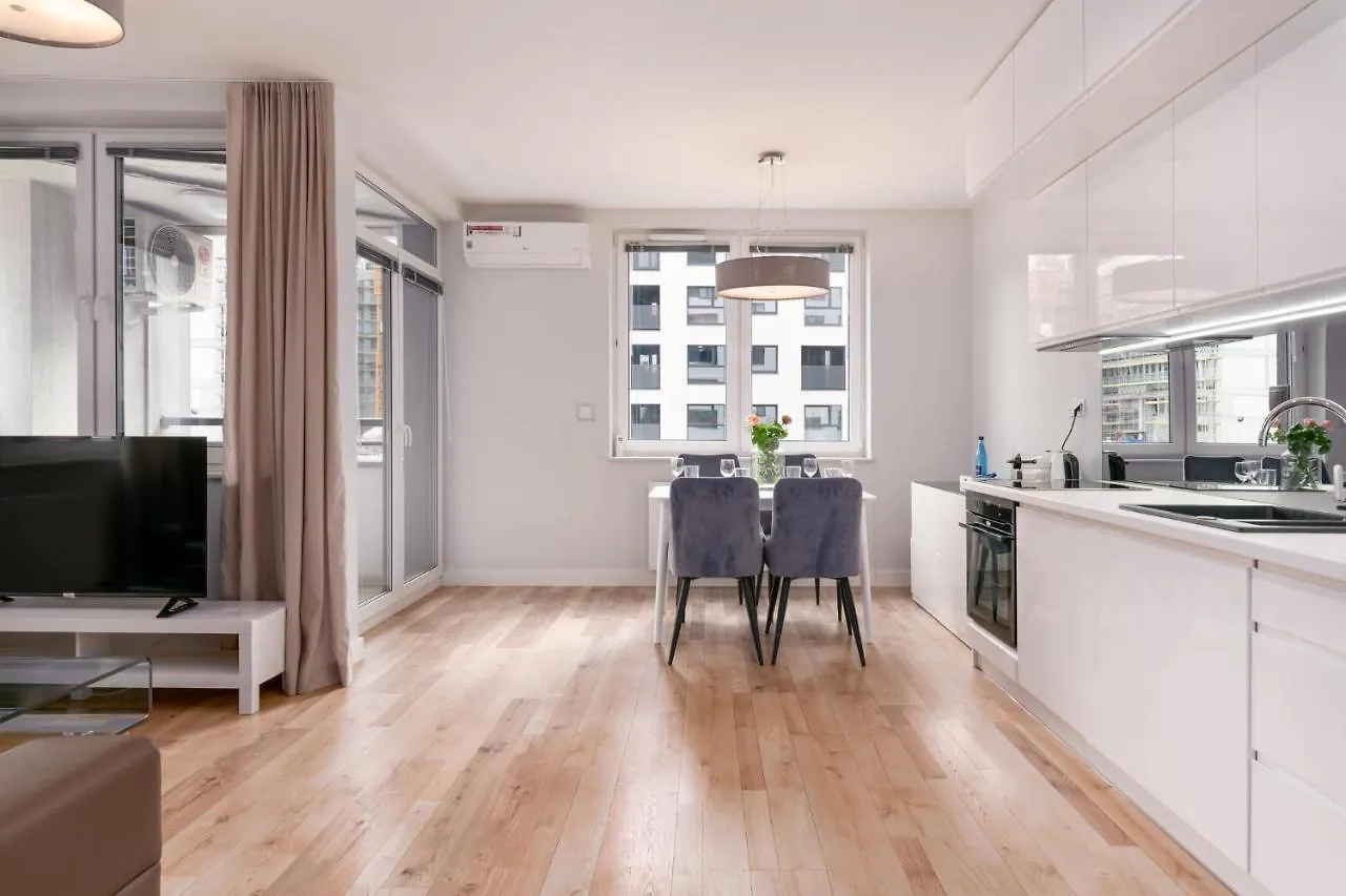 Pure Rental Apartments Вроцлав 0*,